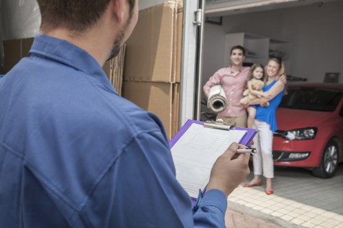 Professional man and van support for Isleworth deliveries and moves