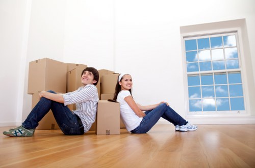 Business transport and office move in Isleworth