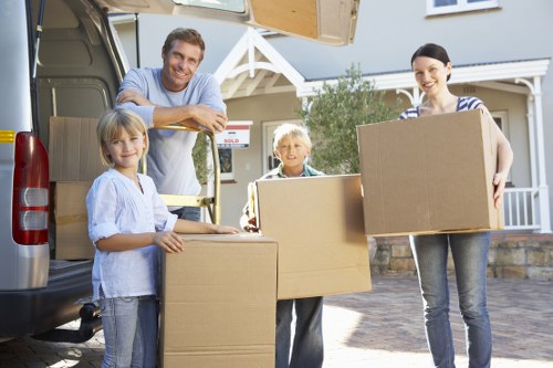 Flexible Isleworth man and van service for household and business transport